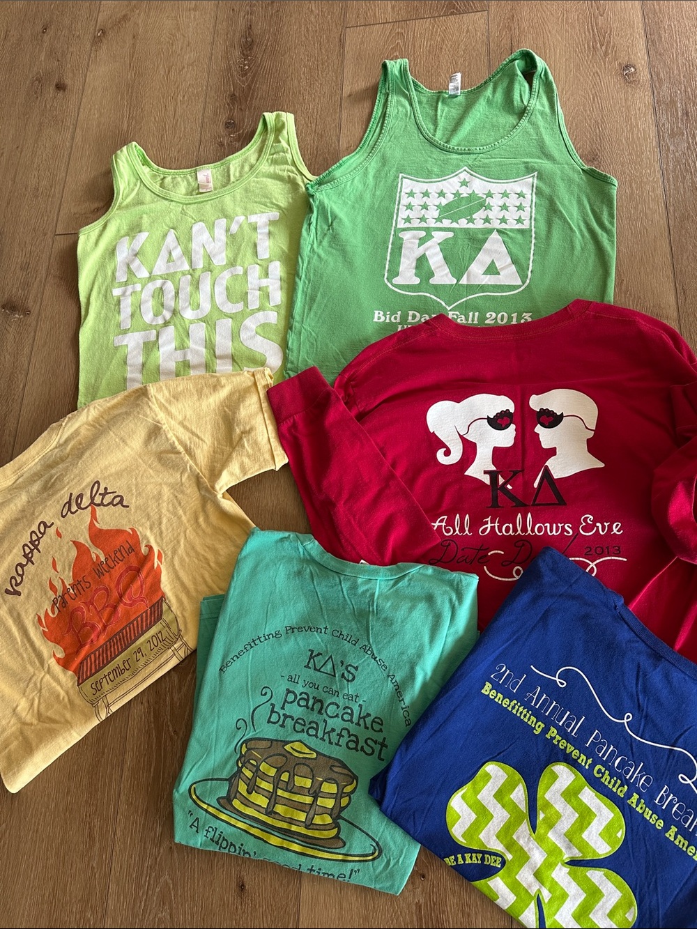 Kappa Delta Tank Tops & Shirt Bundle Small/Medium